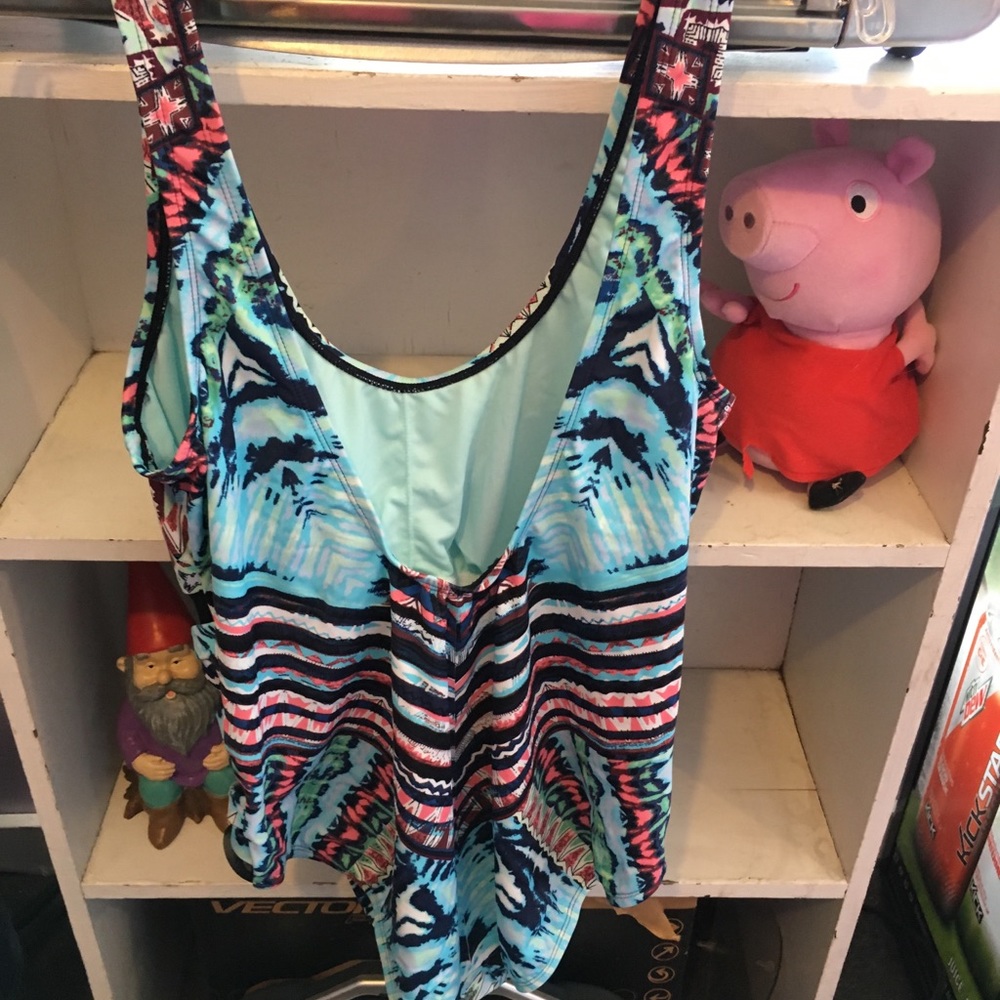 Surfside plus One piece Swimsuit Sixe 2x - Picture 2 of 8